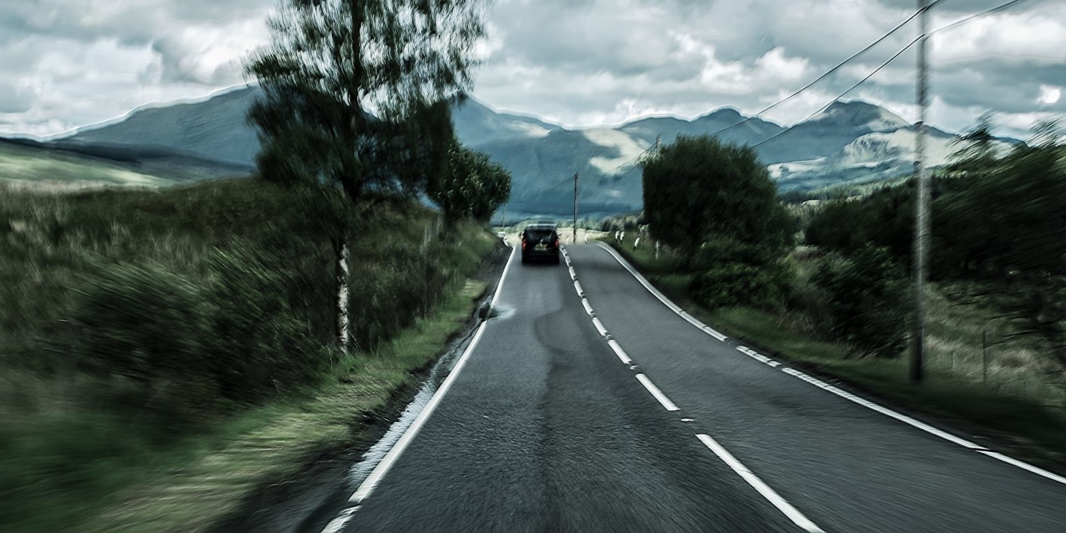 Blog 2021 06 Mijn tegenreactie op al het gehaast erik-nielsen-QdcaEK4B1xw-unsplash gehaast